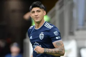 Παίκτης του μήνα στο MLS ο Πουλίδο
