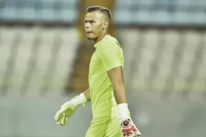 Επίσημα... κάτω απ' τα δοκάρια ο Milosavljevic