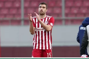 «Η Φροζινόνε διαψεύδει πως ενδιαφέρεται για τον Παπασταθόπουλο»