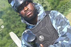 ΚΛΙΚΣ... απ' το ΑΠΟΕΛίστικο paintball!