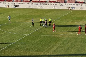 Νέα Σαλαμίνα - ΑΕΖ: Φιλικός... συμβιβασμός (Φώτος)