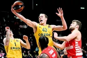 "Εξαιρετική λύση ο Σίκμα, ομαδικός παίκτης που κάνει πολλά πράγματα μαζί"