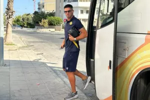 Γυαλιά ηλίου/ΑΕΛ