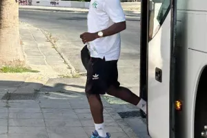 (Φωτορεπορτάζ) Η άφιξη του Οθέλλου