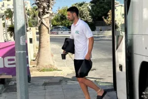 (Φωτορεπορτάζ) Η άφιξη του Οθέλλου