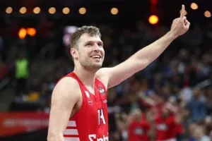 Η EuroLeague αποχαιρέτησε τον Βεζένκοβ παρουσιάζοντας τα συνολικά του νούμερα