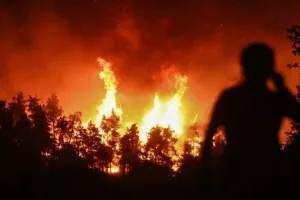 Πάνω από 800 οι πυρκαγιές στην Ευρώπη φέτος