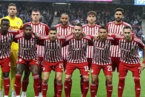Η προσθήκη του Κένεντι φέρνει σε πρώτο πλάνο την ενίσχυση με φορ και αριστερό μπακ