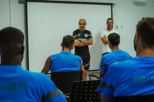 (ΦΩΤΟΣ) Επιστροφή στο Κολόσσι με Πεϊμπέρνς