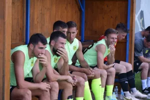 Τρίτο φιλικό, ήττα με σκόρερ Γκιούρσο και παρουσία... Καραπατάκη (φώτος)