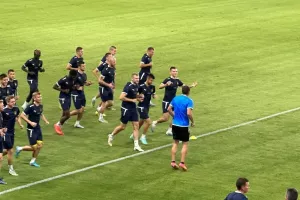 (ΦΩΤΟΣ/ΒΙΝΤΕΟ) Η... τελευταία της ΜΠΑΤΕ 