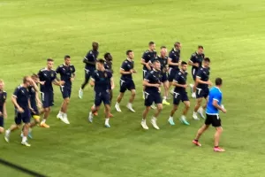 (ΦΩΤΟΣ/ΒΙΝΤΕΟ) Η... τελευταία της ΜΠΑΤΕ 