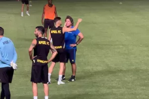 ΒΙΝΤΕΟ/ΦΩΤΟΣ: Πανέτοιμο το ΑΠΟΕΛ ενόψει Βοϊβοντίνα 