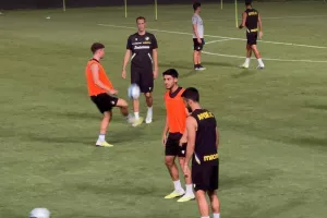 ΒΙΝΤΕΟ/ΦΩΤΟΣ: Πανέτοιμο το ΑΠΟΕΛ ενόψει Βοϊβοντίνα 