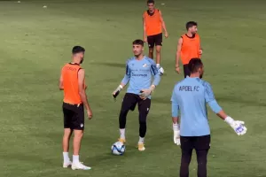 ΒΙΝΤΕΟ/ΦΩΤΟΣ: Πανέτοιμο το ΑΠΟΕΛ ενόψει Βοϊβοντίνα 