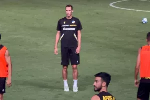 ΒΙΝΤΕΟ/ΦΩΤΟΣ: Πανέτοιμο το ΑΠΟΕΛ ενόψει Βοϊβοντίνα 