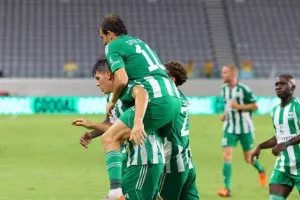Άρης - Μπάτε: Την "σκόρπισε" με εξάρα και… ιστορική πτήση στους ομίλους! (φώτος)