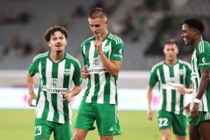 Άρης - Μπάτε: Την "σκόρπισε" με εξάρα και… ιστορική πτήση στους ομίλους! (φώτος)