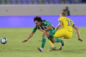Άρης - Μπάτε: Την "σκόρπισε" με εξάρα και… ιστορική πτήση στους ομίλους! (φώτος)