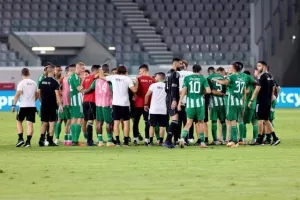 Άρης - Μπάτε: Την "σκόρπισε" με εξάρα και… ιστορική πτήση στους ομίλους! (φώτος)
