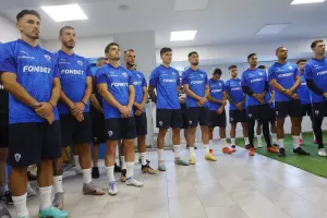 Αγιασμός πριν την πρώτη της σεζόν (φώτος)