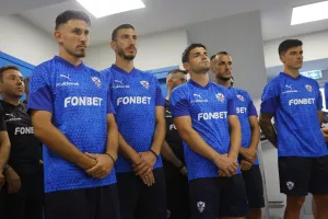 Αγιασμός πριν την πρώτη της σεζόν (φώτος)