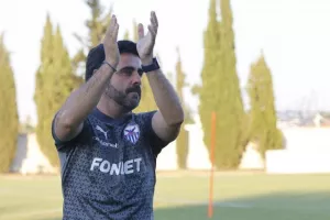 ΦΩΤΟΣ/Όσα έγιναν στην ανοικτή προπόνηση της Ανόρθωσης (φώτος)
