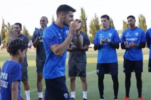ΦΩΤΟΣ/Όσα έγιναν στην ανοικτή προπόνηση της Ανόρθωσης (φώτος)