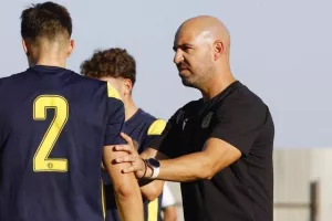 AEΛ-ΑΕΖ: Φιλική νίκη για την ομάδα του Λιάσου (φώτος)