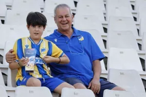(ΦΩΤΟΡΕΠΟΡΤΑΖ) Ο κόσμος του ΑΠΟΕΛ στο ΓΣΠ