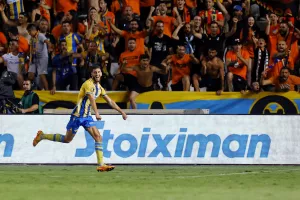 To 2-1 του ΑΠΟΕΛ με Ντβάλι (βίντεο)