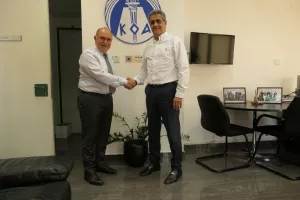 Στα γραφεία του ΚΟΑ ο Δήμαρχος Αραδίππου