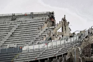 Κόμπος στο στομάχι των ποδοσφαιρόφιλων το... γκρέμισμα του «Καμπ Νου»!