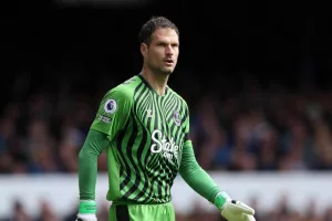 Κατέκτησε την Premier League, έμεινε άνεργος και τώρα προπονείται με Γουίμπλεντον