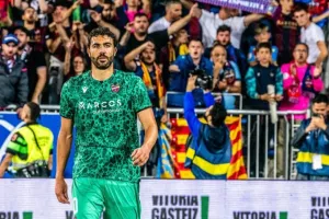 Ολυμπιακός: Πάει για υπογραφές ο Ιμπόρα - Κλείνει ο Κίνι