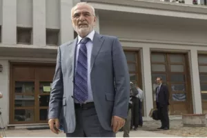 Εξώδικο του Ιβάν Σαββίδη σε εκδότη