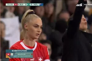 Η Λέμαν... σήκωσε το γήπεδο στο πόδι!
