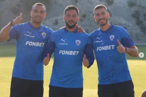 Ανόρθωση: Φώτος από τη Day-2