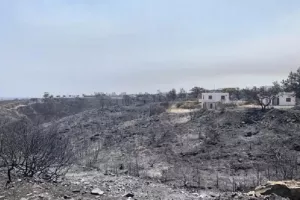 Φωτιά στη Ρόδο: Ασύλληπτη καταστροφή - Κάηκαν 206.610 στρέμματα