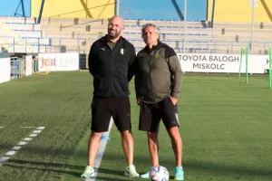 Η προπόνηση της ΑΕΚ στο Mezőkövesdi Városi Stadion (φώτος & βίντεο)