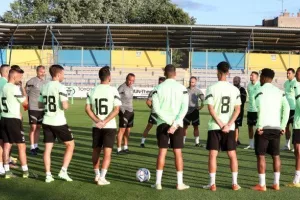 Η προπόνηση της ΑΕΚ στο Mezőkövesdi Városi Stadion (φώτος & βίντεο)