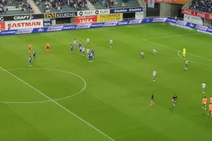 Γάνδη - ΑΠΟΕΛ: Άδικο 2-0 και έχει μπροστά του... βουνό (φώτος)