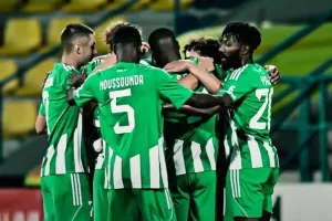 Μπάτε - Άρης: Έβαλε 11 γκολ, είναι ομίλους και συνεχίζει στ' αστέρια! (φώτος)