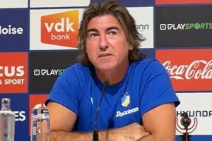 Το κρατά μανιάτικο/Σα Πίντο