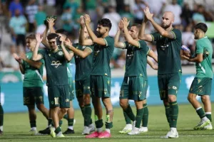Η λίστα της Ομόνοιας με Μίντιλαντ