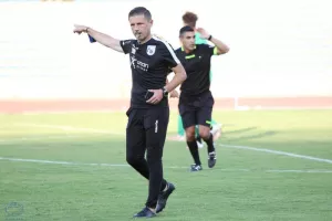 (Πόρισμα)/Περιμένει ΚΑΙ ο Μάζιτς!