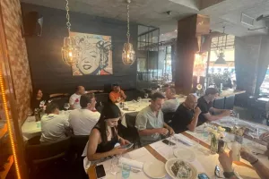 ΑΠΟΕΛ/Γεύμα... στους εκπροσώπους των ΜΜΕ (φώτος)
