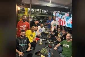 ΑΠΑΝΤΗΣΗ στους... μαχαιροβγάλτες