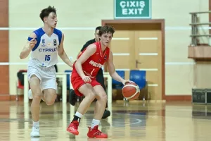 Δύο στα δύο η Εθνική Εφήβων και βλέπει ημιτελικά (φώτος)