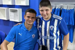 (ΦΩΤΟΣ Kerkida.net) Εκδήλωση στο Anostore- Ανορθωσιάτες μαζί με παίκτες